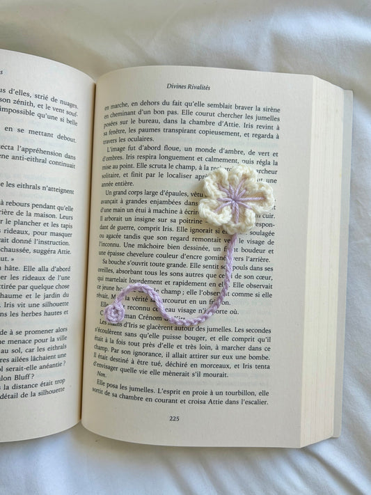 marque page fleurs crochet